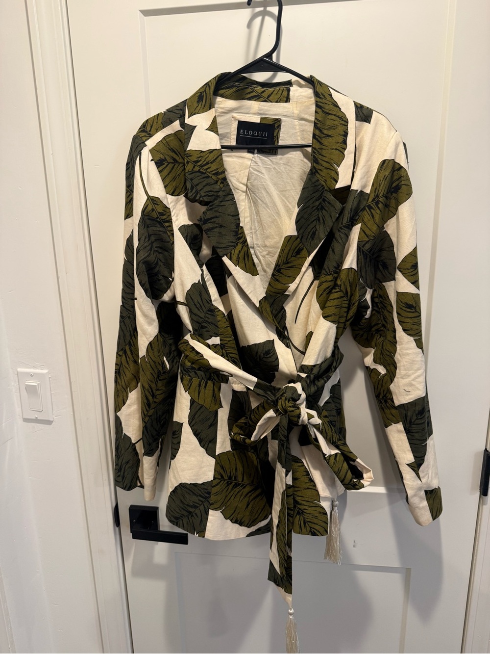 Eloquii Olive & Cream Leaf-Print Wrap Blazer with Matching Pant